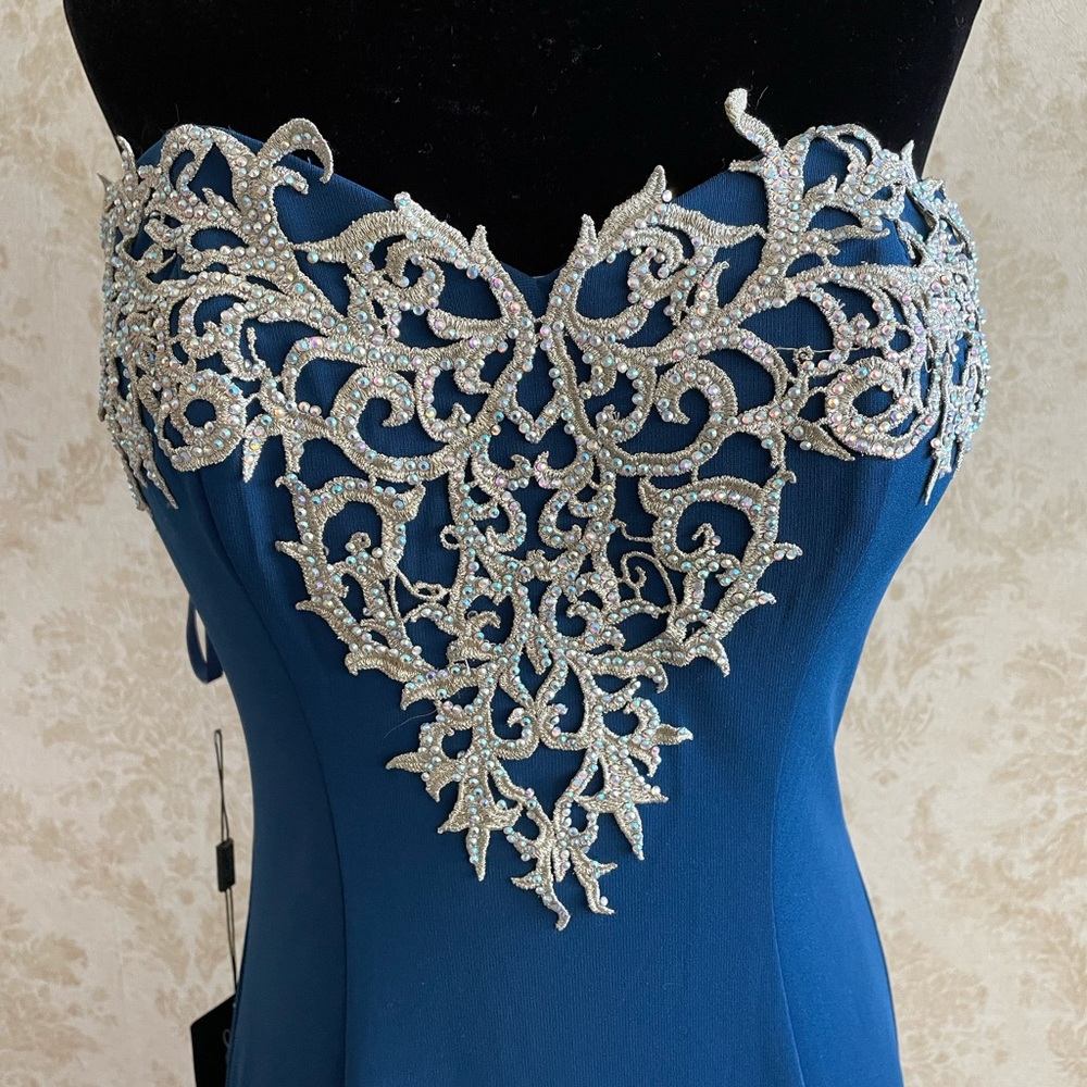 BNWT La Femme beaded gown - Picture 2 of 9